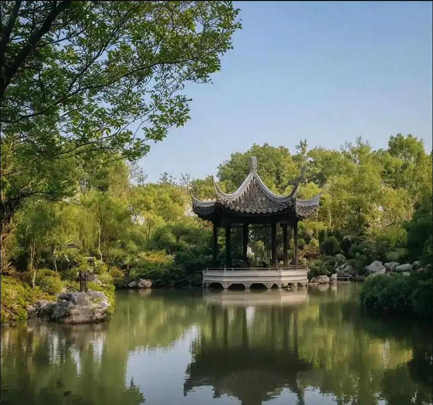 鹤岗南山寄凡餐饮有限公司